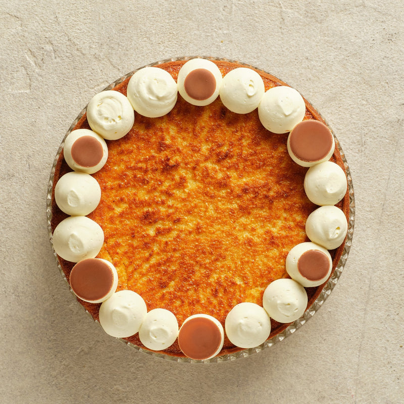 Load image into Gallery viewer, Empanada Mix Bundle with Coconut &amp; Dulce de Leche Tart - Providoor
